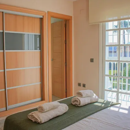 Fantastica Adosada En Estepona