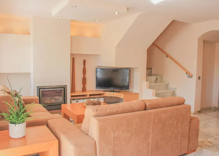 Fantastica Adosada En * 에스테포나