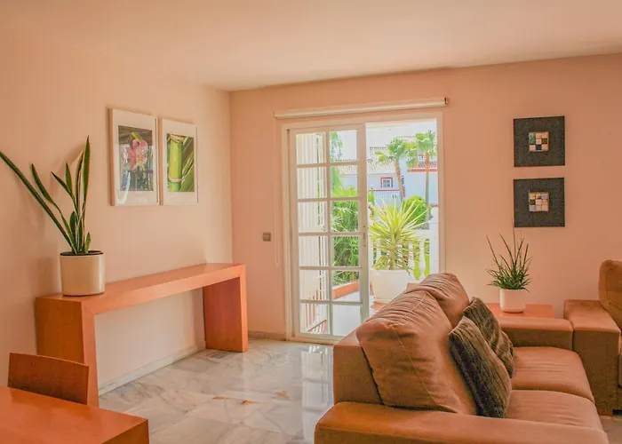 Fantastica Adosada En * Estepona